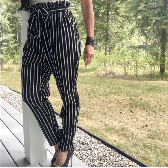 New Black and white tie Striped paper bag pants - Picture 2 of 8